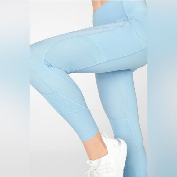 Fabletics Anywhere High-Waisted Moto 7/8 Length Leggings Blue Size Extra Small - Picture 7 of 11